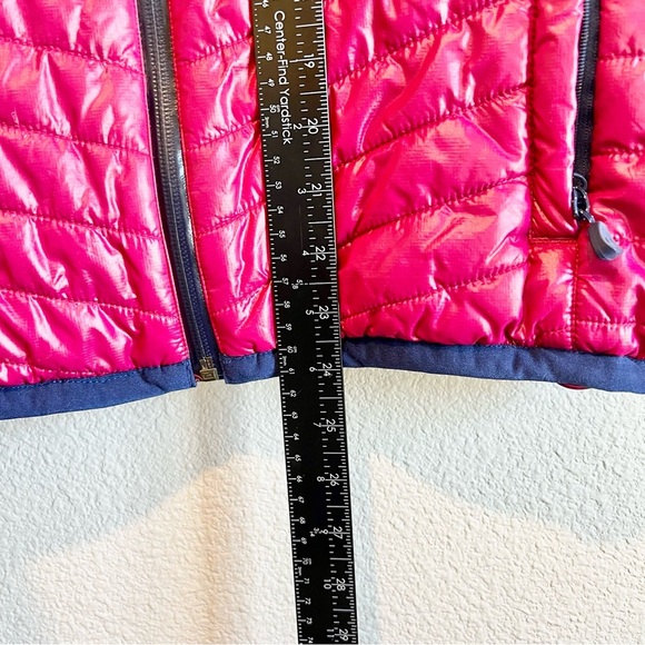 Vineyard Vines XS Red Quilted Vest Shiny Puffer Mountain Weekend EUC MSRP $158 - Picture 9 of 10